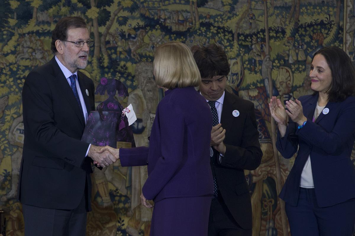 25/11/2016. Rajoy preside el acto del Día Internacional de la Eliminación de la Violencia contra la Mujer. El presidente del Gobierno, Maria...